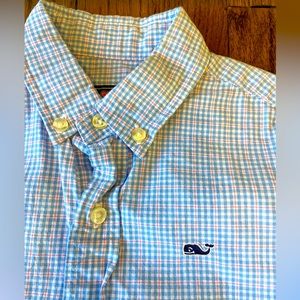 🐳Vineyard Vines Button Down